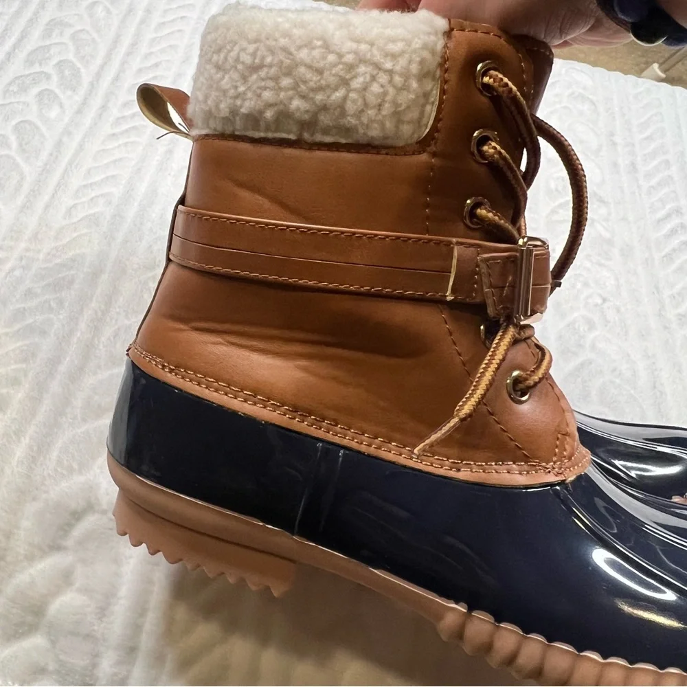 💗 Forever 21 - Womans Winter‎ Boots